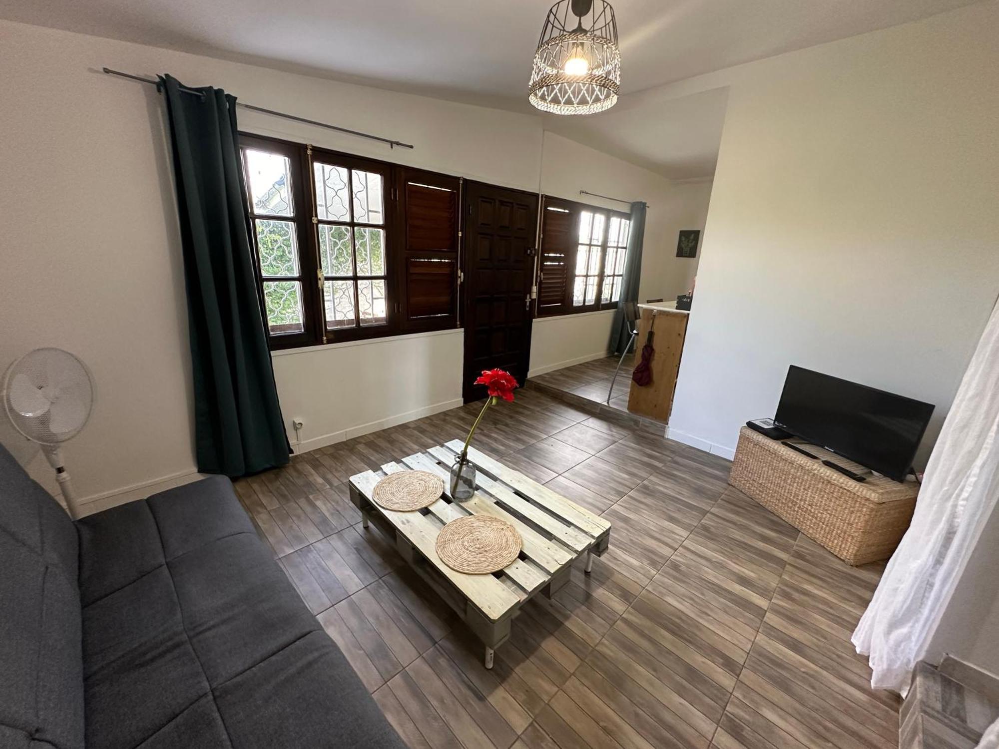 Apartament T2 A Convenance Baie-Mahault Zewnętrze zdjęcie